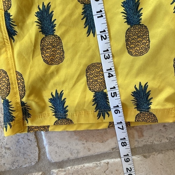 Hurley Volley Swim Trunks Men’s/Boys S Activewear Pineapples Tropical Beach - Picture 10 of 12